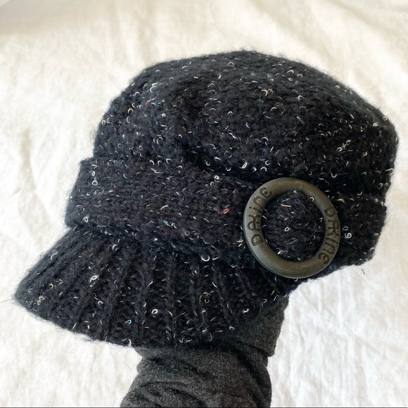 Dakine Knit Cadet School Boy Hat - Picture 6 of 9